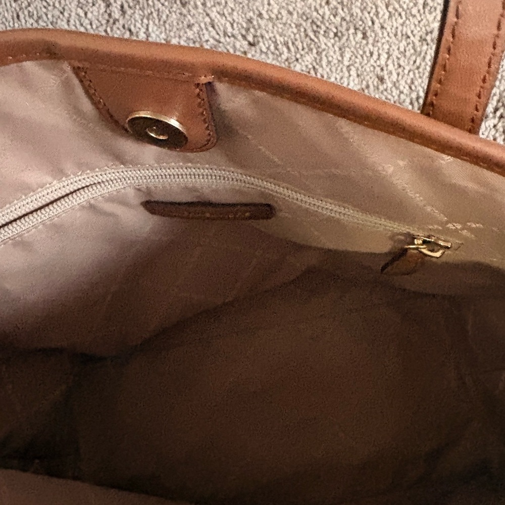 Michael‎ Kors Vanilla MK Monogram Tote 🤍 Neutral Everyday Shoulder Bag - Picture 4 of 6